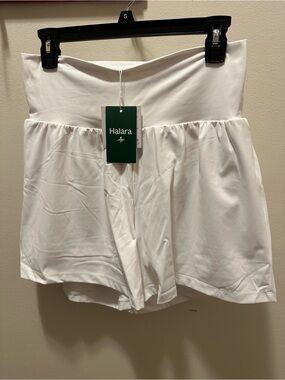 HALARA White High-Waist Athletic Shorts